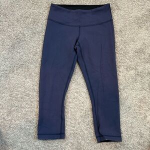 Lululemon reversible capri leggings